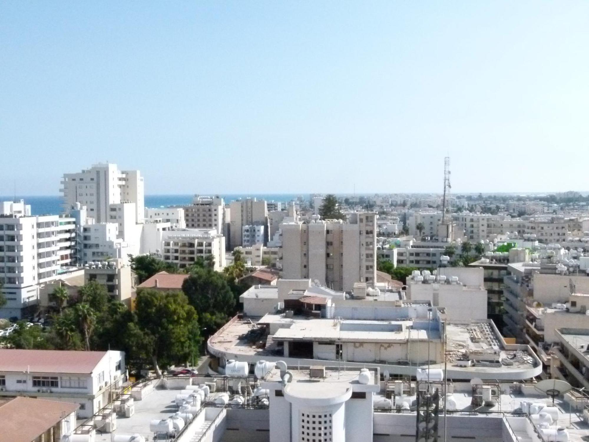 Aphrodite Heights Larnaca Exteriör bild